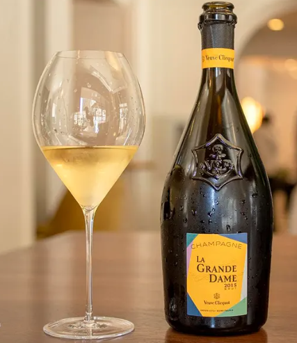 Veuve Clicquot La Grande Dame 2015