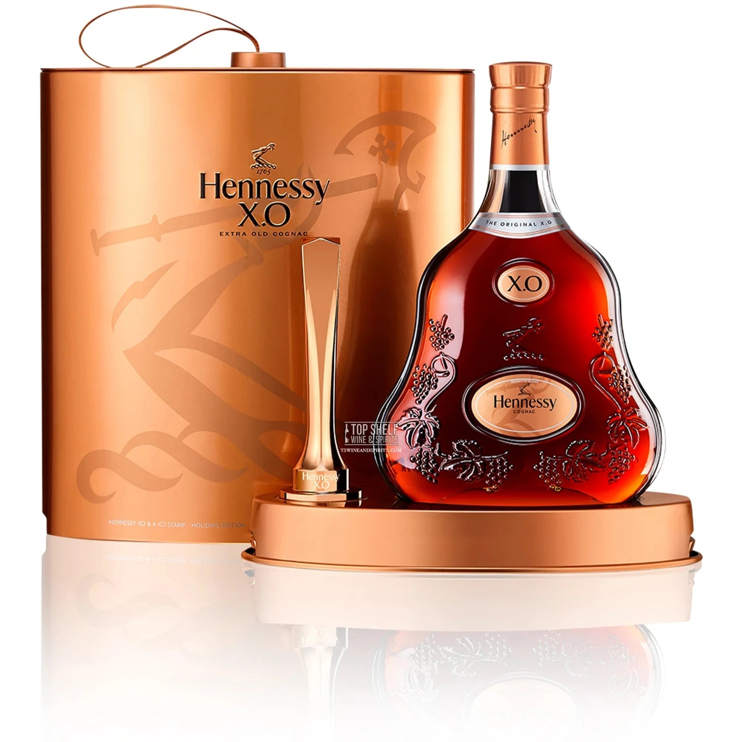 Hennessy XO Holiday with Gift Box and Ice Stamp Set