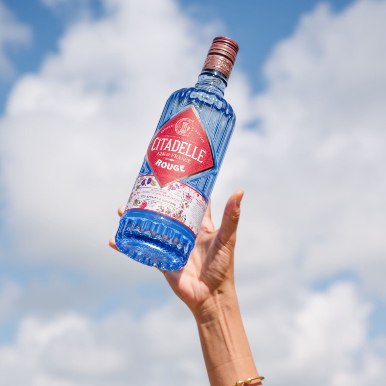 Citadelle Rouge Gin 700ML